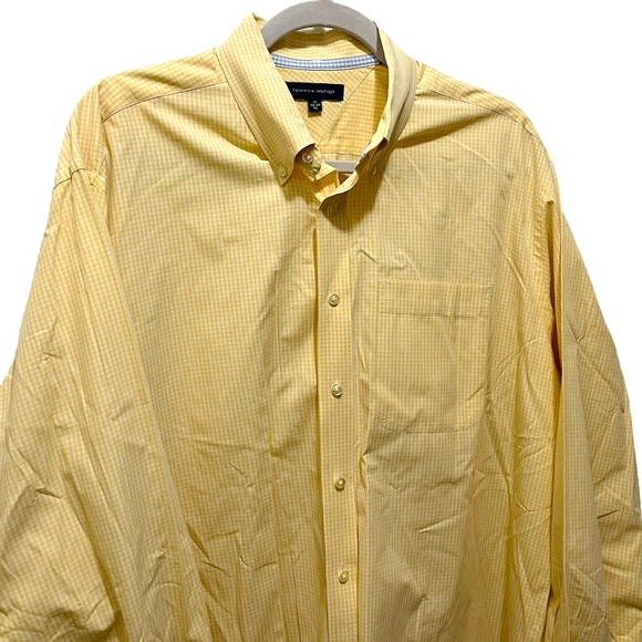 Tommy Hilfiger Men’s Long Sleeve Size XL (17) Yellow & White Button Down Shirt - Picture 2 of 5
